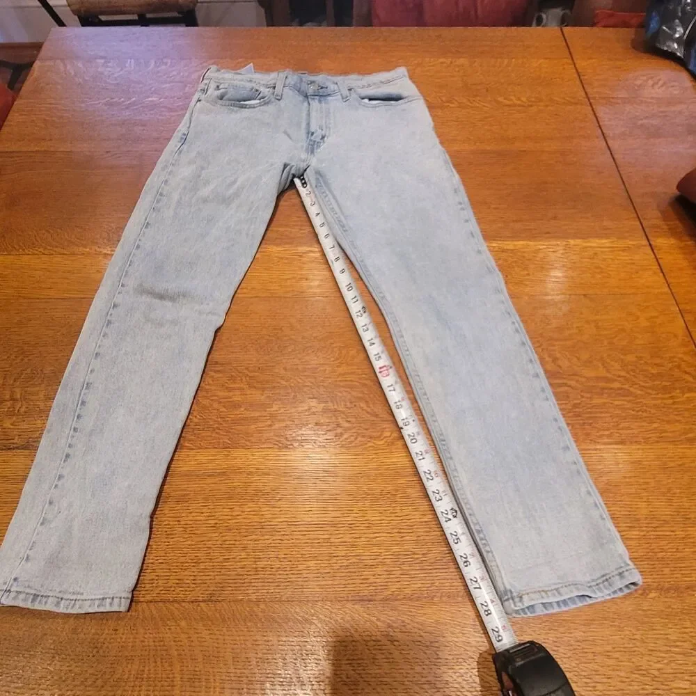 Levis levi 512